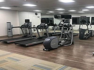 Express & By Ihg Hotel 2*